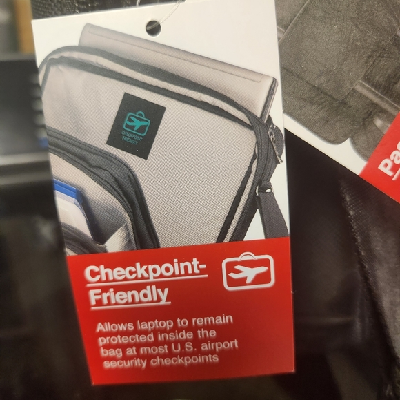 Laptop - Picture 4 of 4